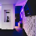 Midnight Old Town Apartment