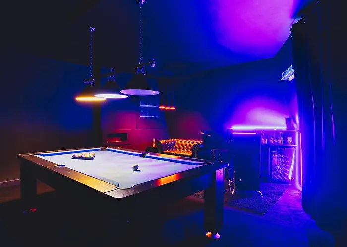 Midnight Old Town بيدغوستيا